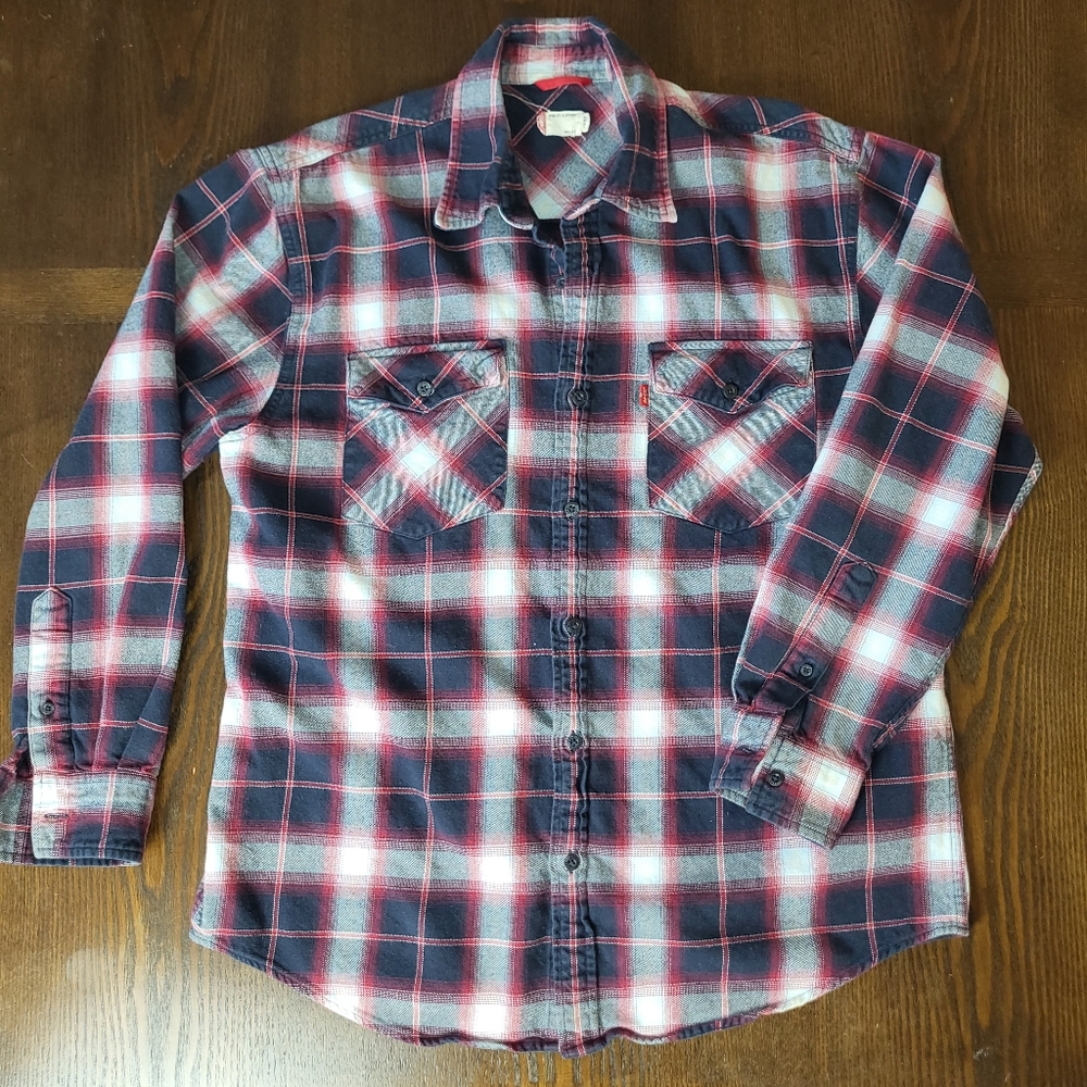 Levis Plaid Button-Up Long Sleeve  Flannel Shirt Sz Med